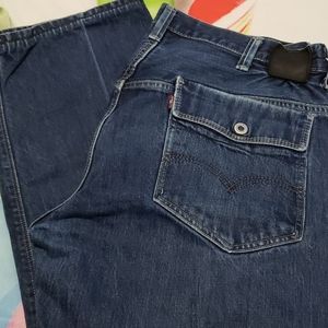 Levi's 569 jeans